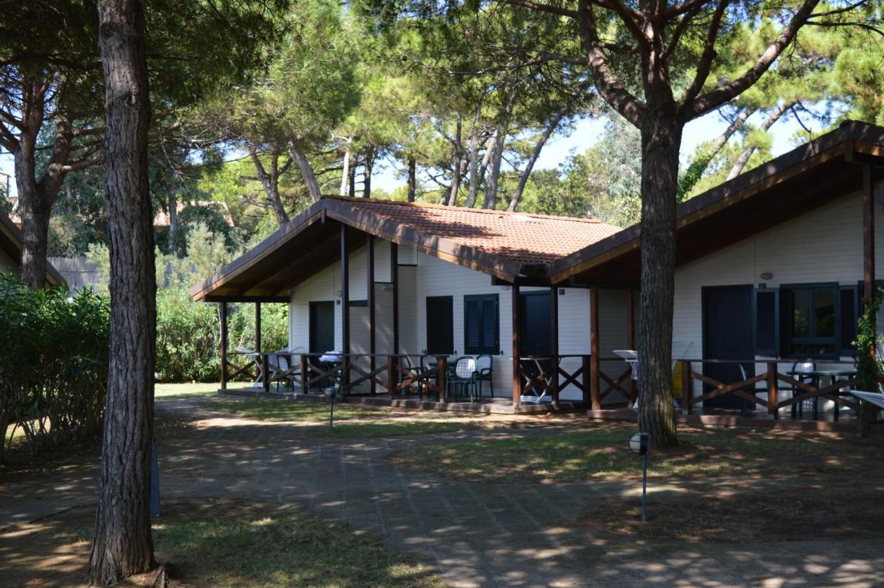 Settebello Village Lido Di Fondi Buitenkant foto