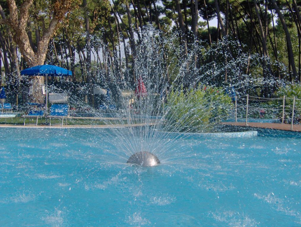 Settebello Village Lido Di Fondi Buitenkant foto